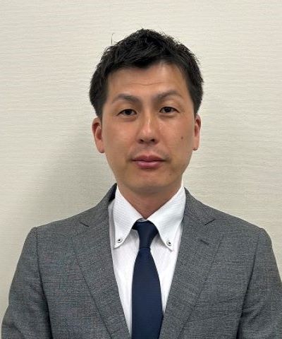 塚口店 店長 渡辺
