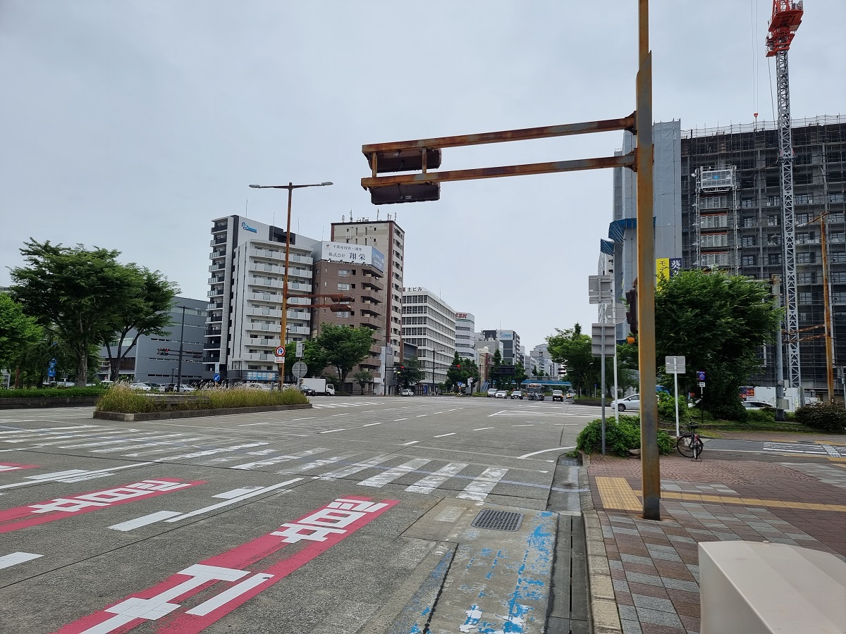 高岳駅からのアクセス