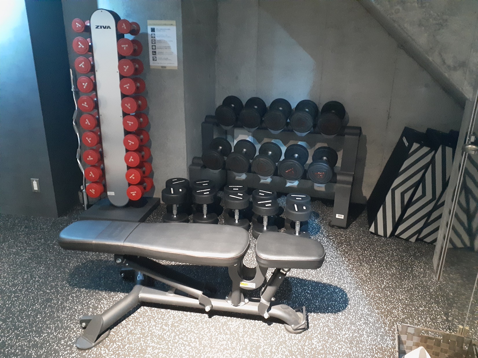 ダンベルセット（１kg ～ ３０kg）