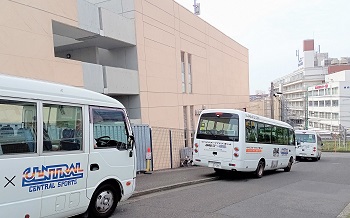 スクールバス