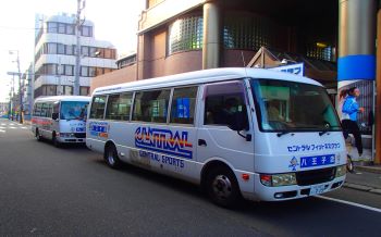 スクールバス/２台/豊田方面/小宮方面/横川町/北野方面の4ルート