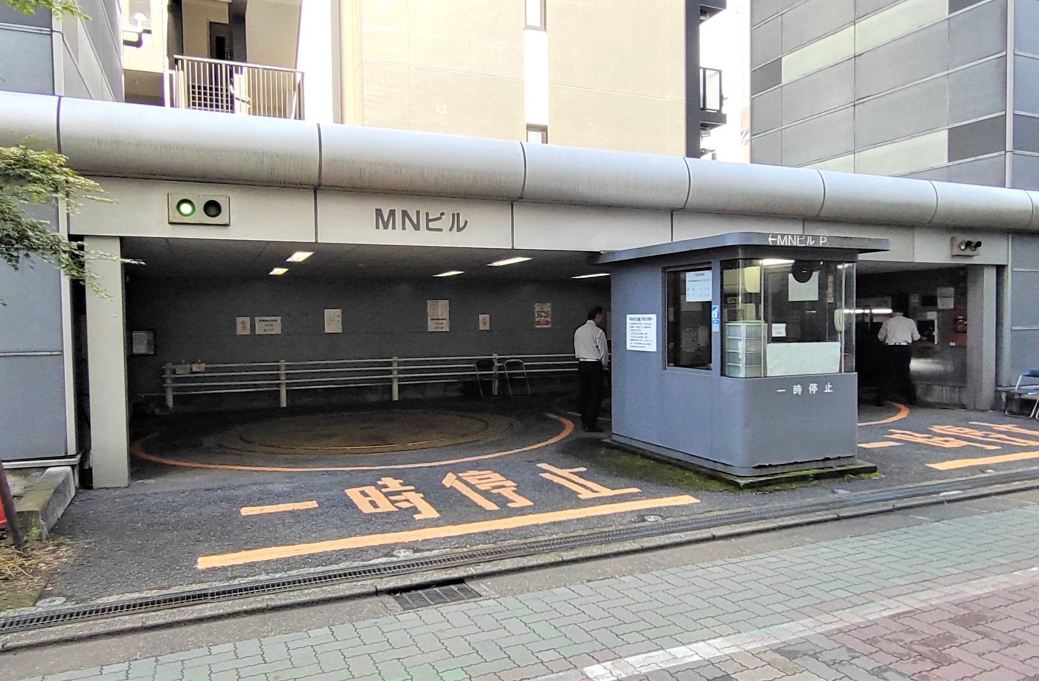 提携駐車場はMNビル、三井リパーク、タカハシ駐車場です！※画像はMNビル駐車場