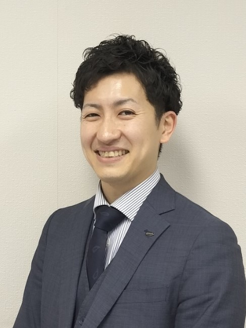 日立店 店長  片野