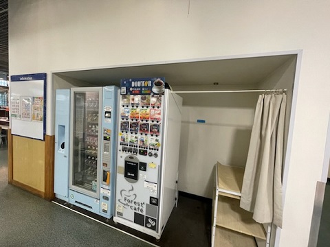 スクールギャラリー自動販売機