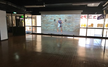 スタジオ（CSライブ）