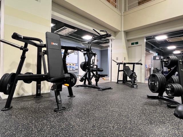【GYM1】最新のプレートロードマシンで自分に合ったトレーニングができます。