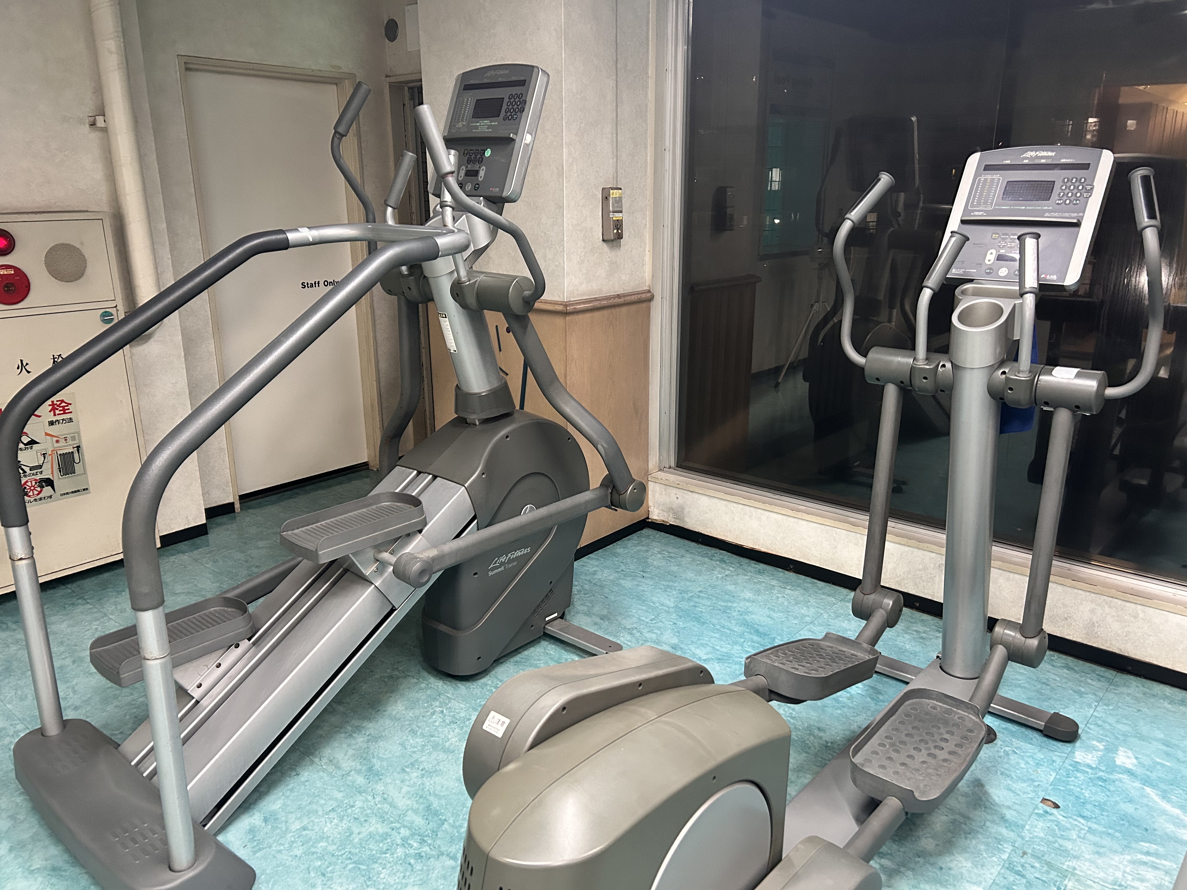 2F有酸素エリア(エリプティカル、サミットトレーナー)