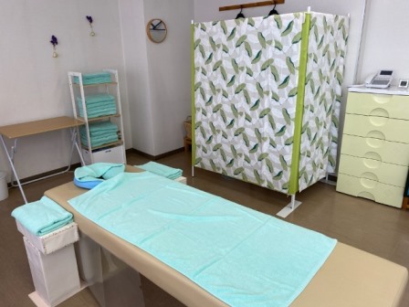【3Fボディケア治療院】当クラブ3階にございます。（一般の方でもご利用可）