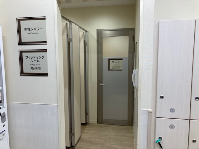 ジムスタ24泉大津「男女兼用フィッティングルーム」