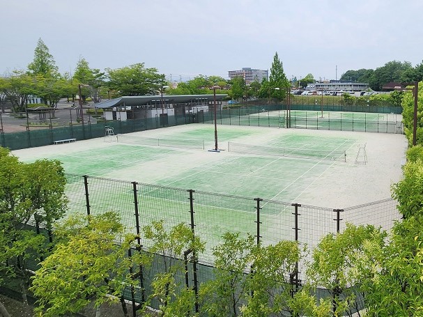 中央公園　テニスコート