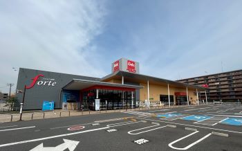 クラブ周辺施設（ベルク）