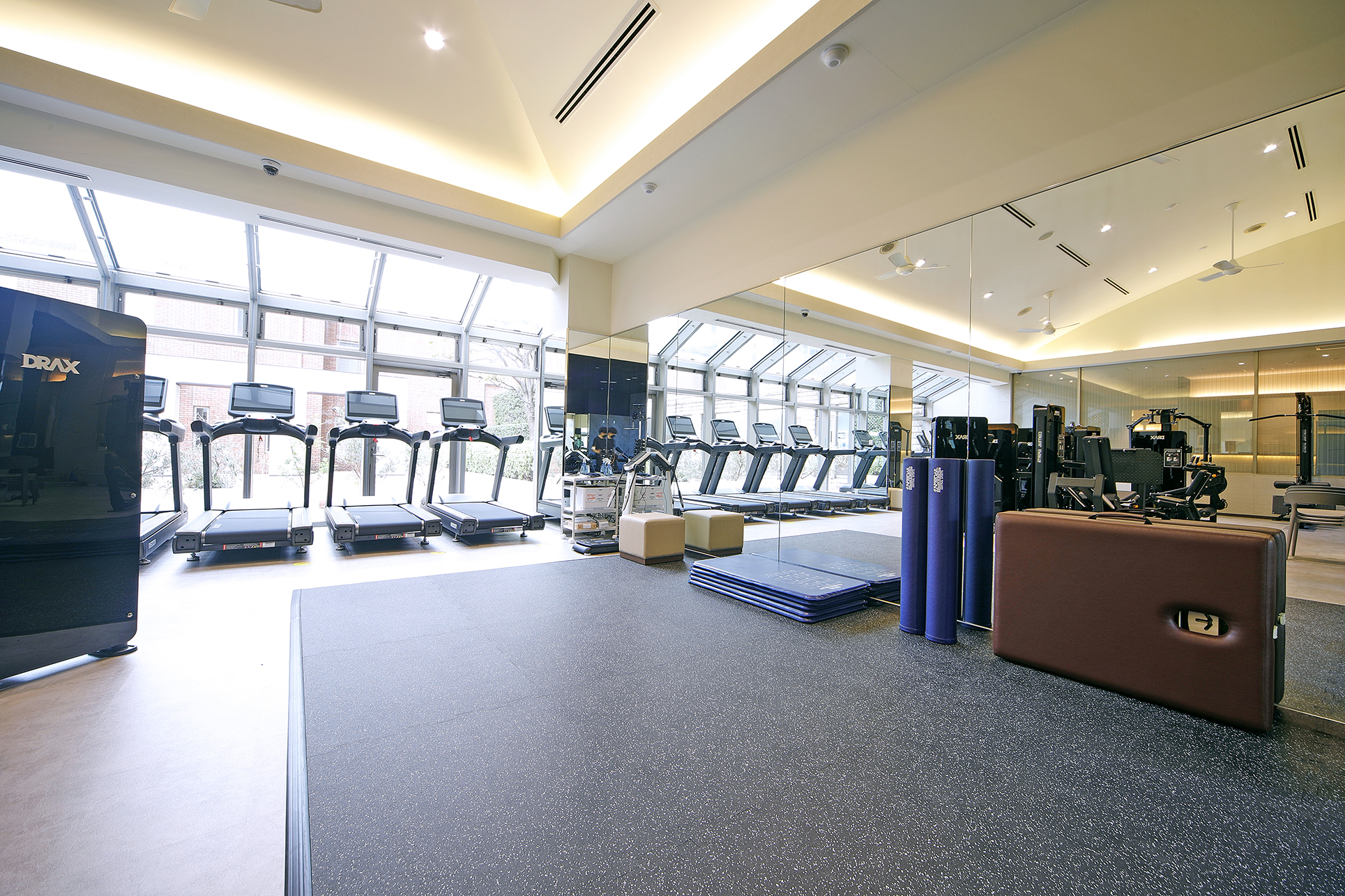 GYM ストレッチエリア