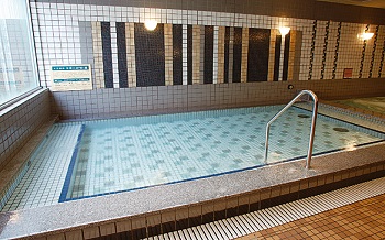 【ミネラルバス（人工温泉）】トゴール石を使用した人工温泉。温まり方が違います！設定温度40度